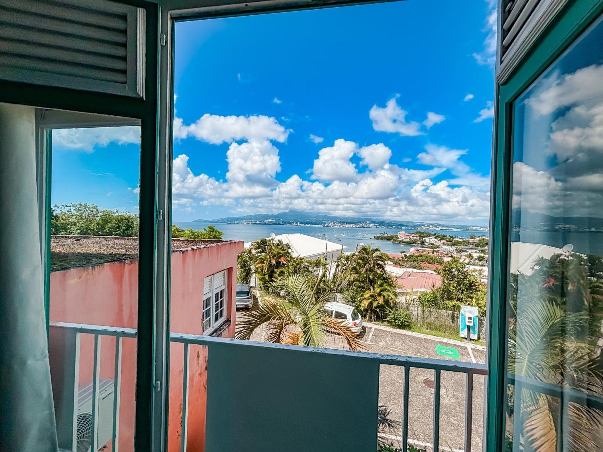 Le Nid Bleu Studio Vue Mer Les Trois-Ilets Exteriör bild